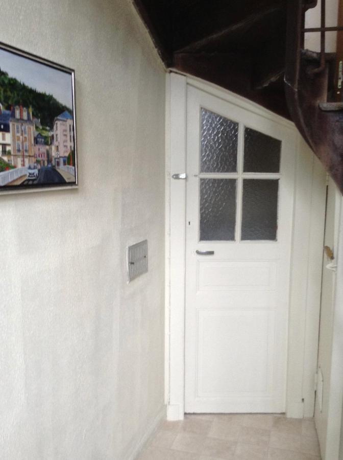 French Holiday Accommodation Bort-les-Orgues Extérieur photo